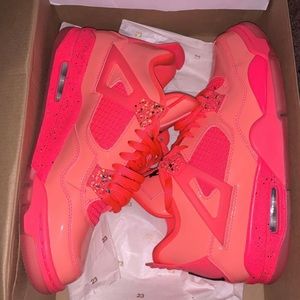 Womens Jordan Retro 4